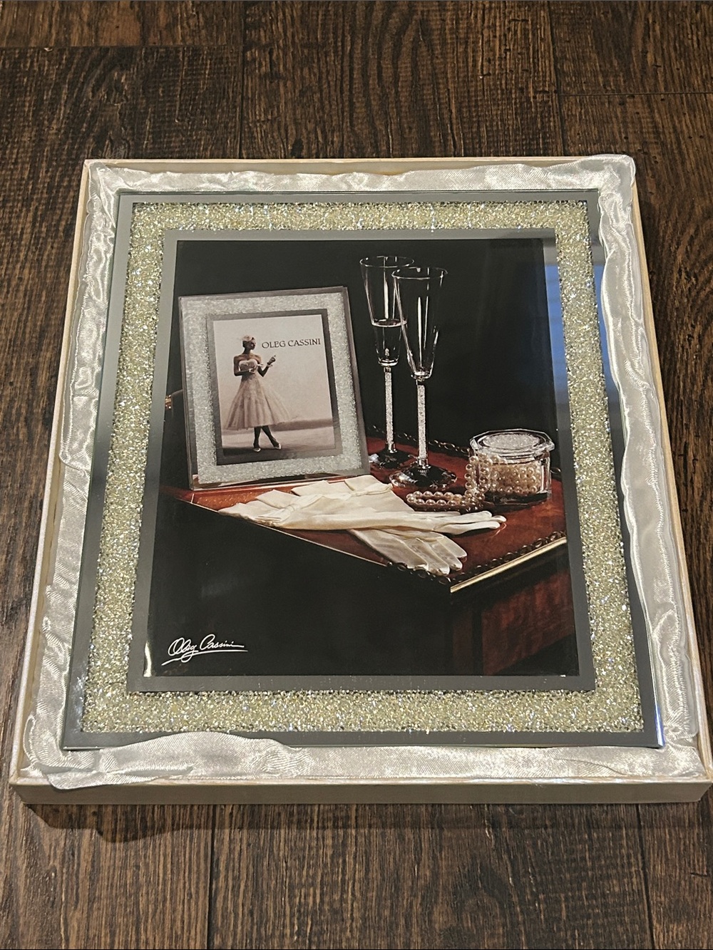 Oleg Cassini Crystal Diamond Picture Frame, 8x10